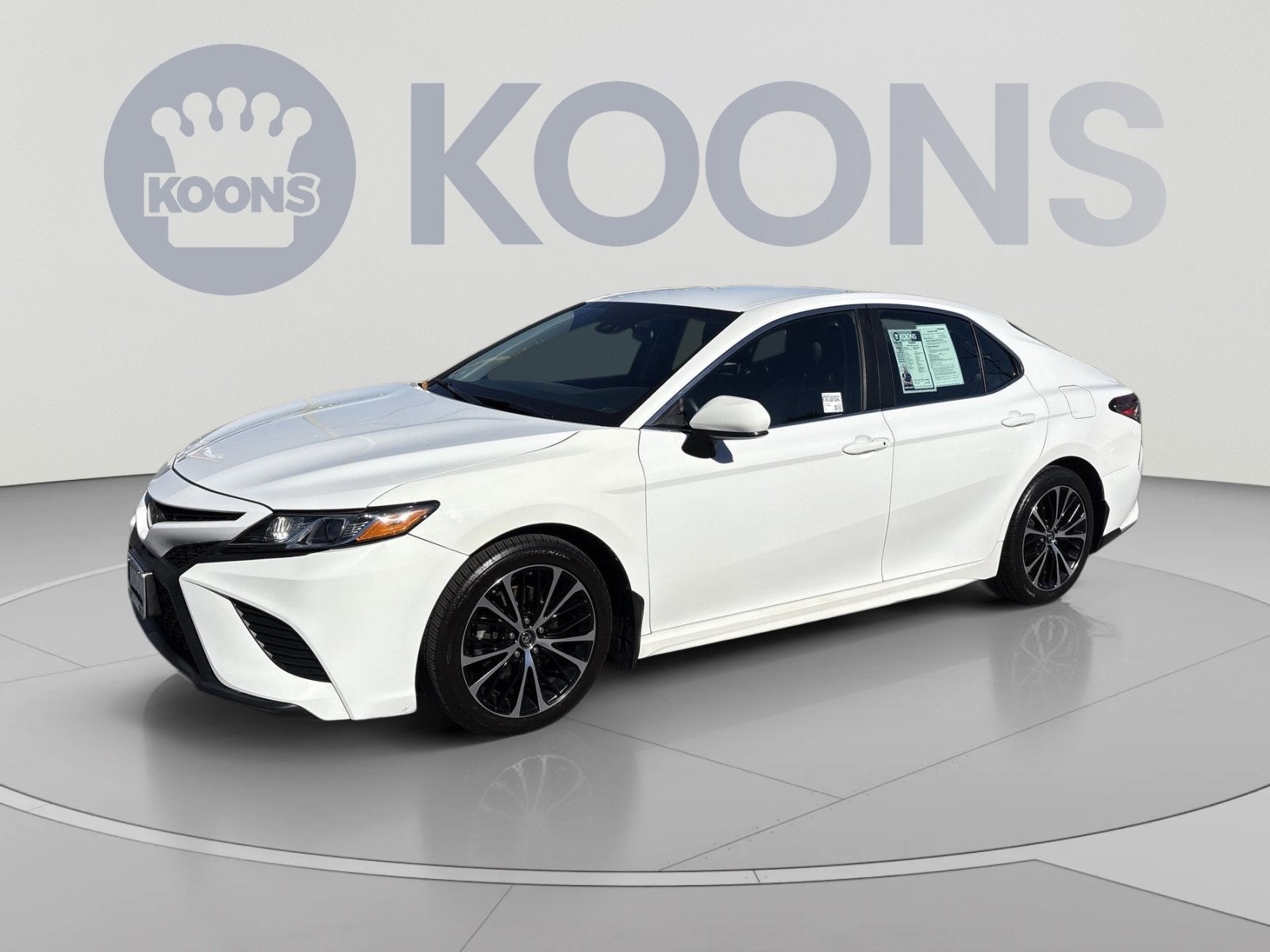 2018 Toyota Camry SE