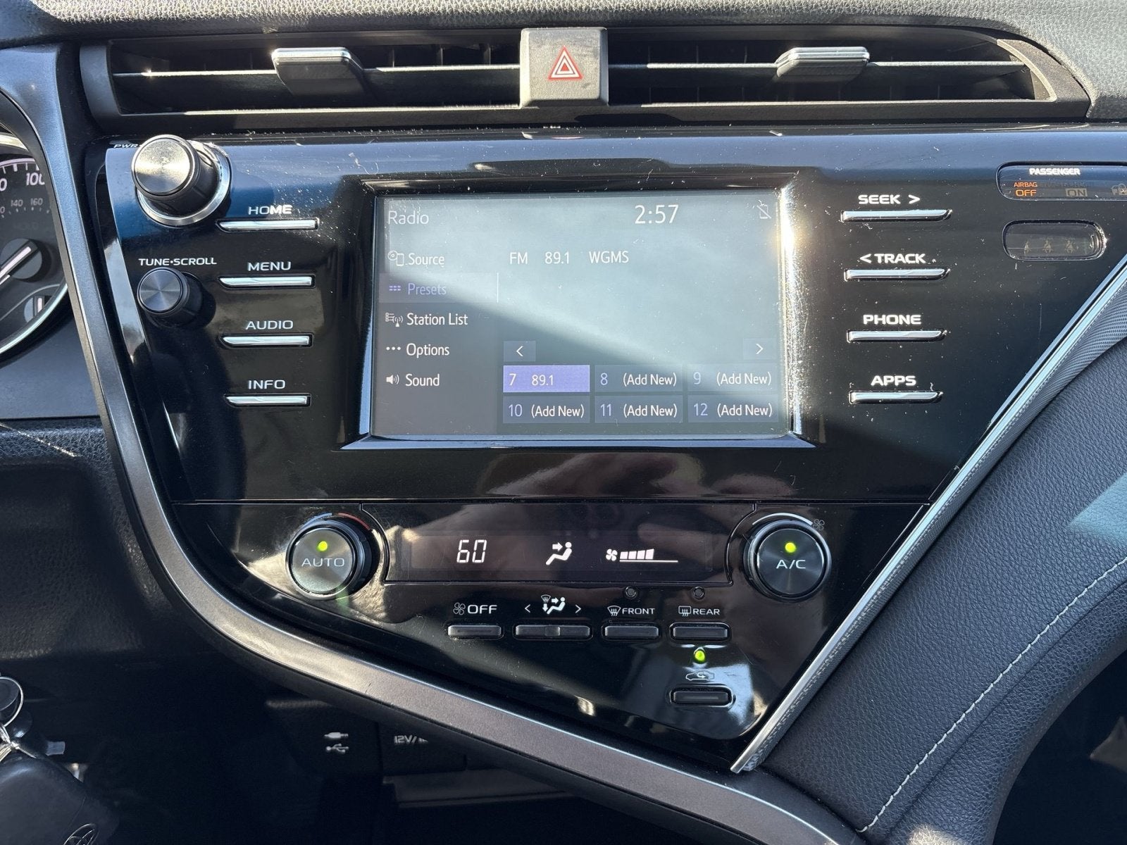 2018 Toyota Camry SE