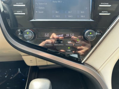 2018 Toyota Camry XLE