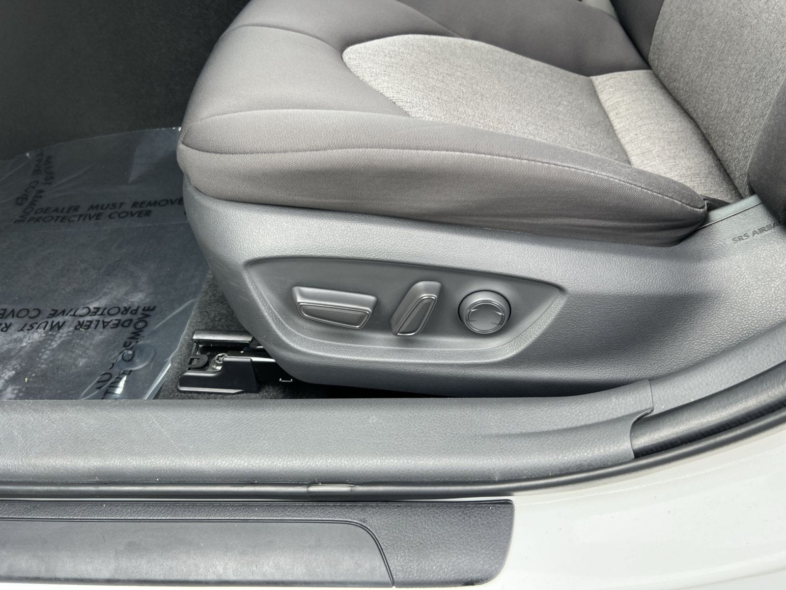 2019 Toyota Camry Hybrid LE