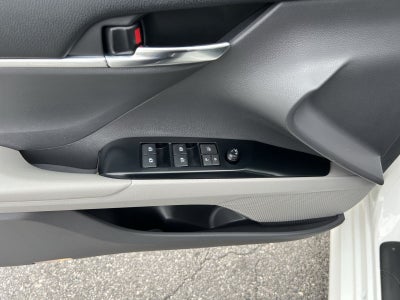 2019 Toyota Camry Hybrid LE