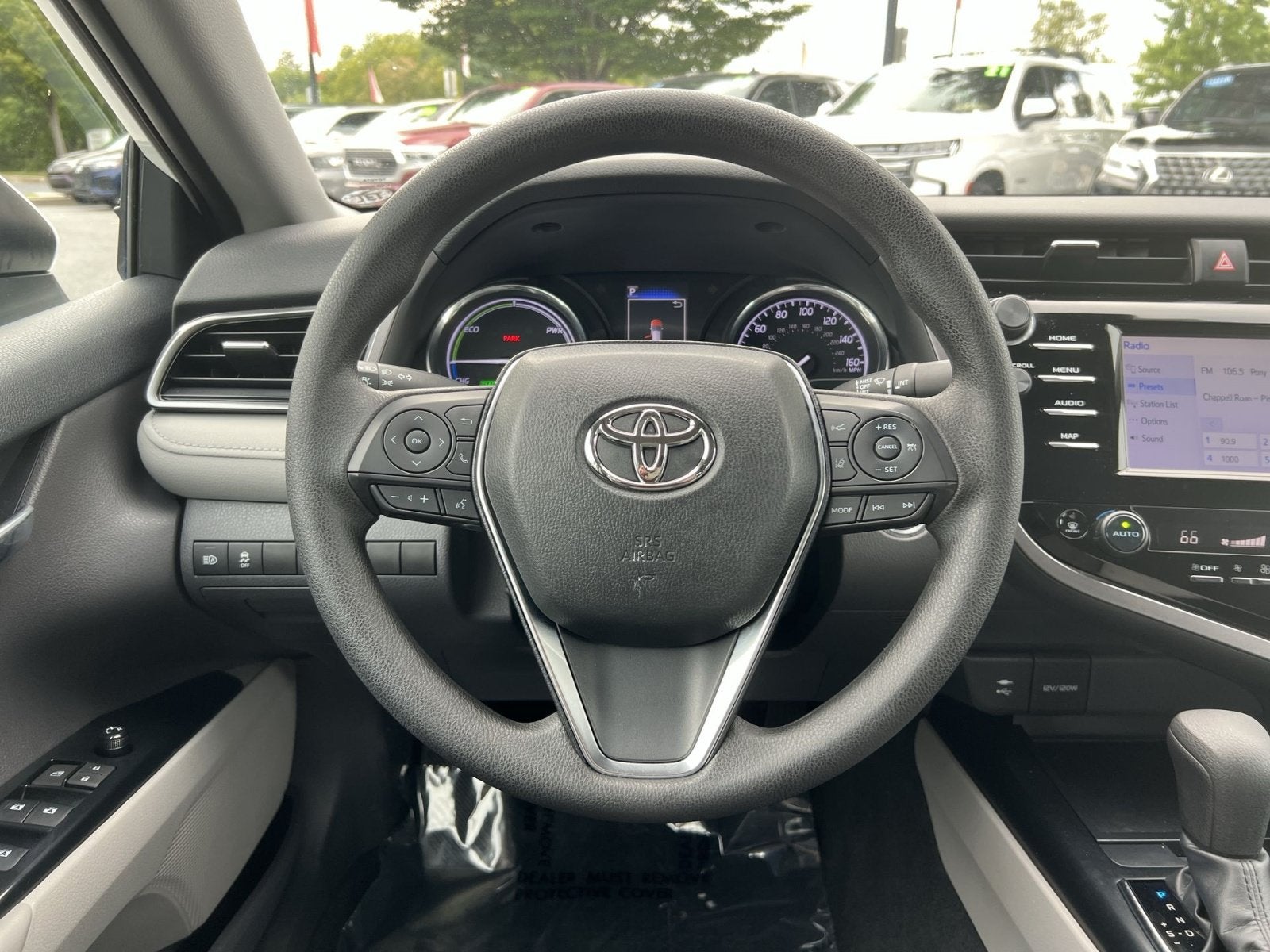 2019 Toyota Camry Hybrid LE
