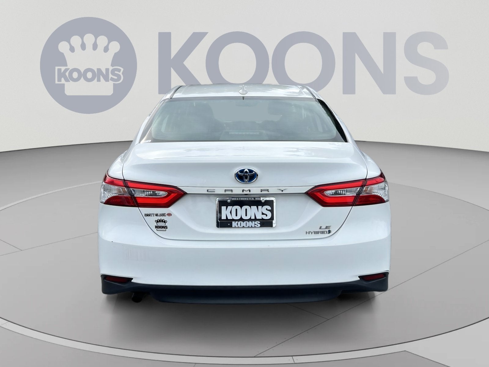 2019 Toyota Camry Hybrid LE