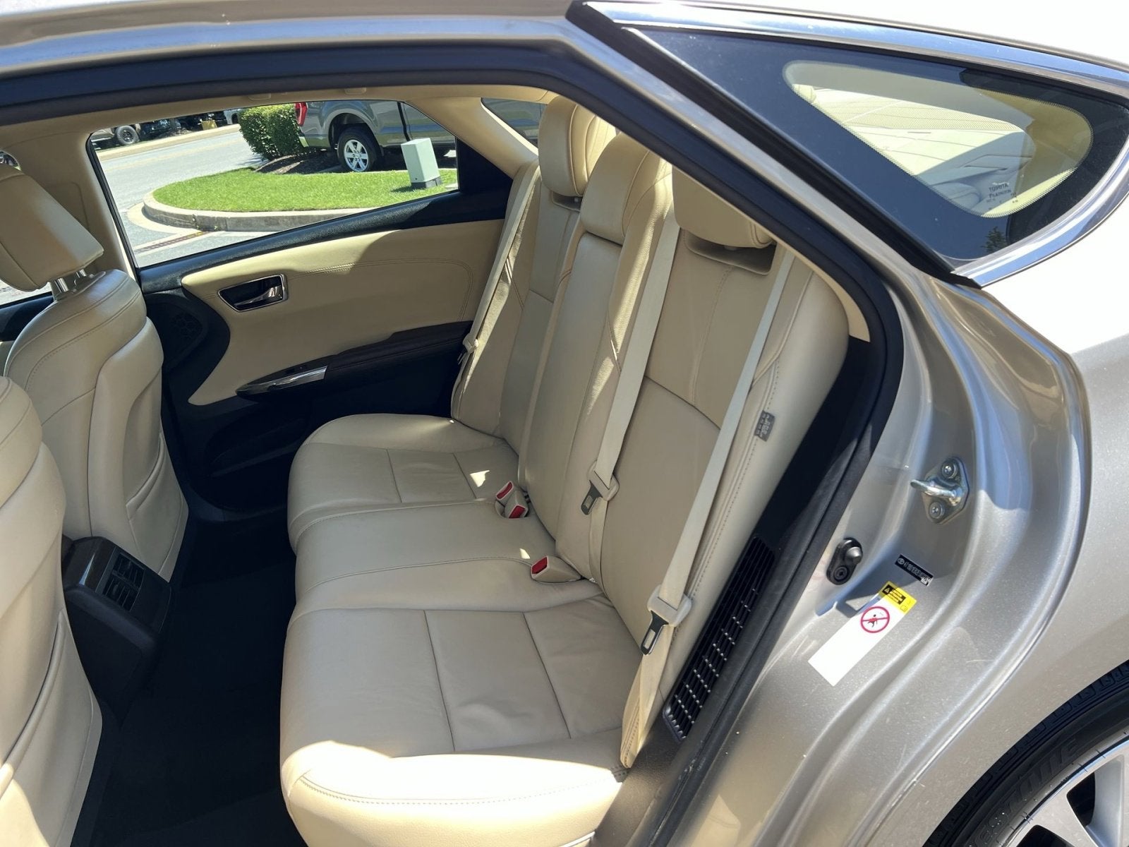 2014 Toyota Avalon Hybrid XLE Touring
