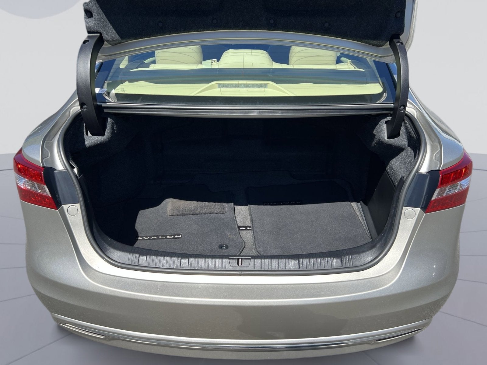 2014 Toyota Avalon Hybrid XLE Touring