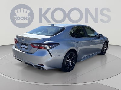 2024 Toyota Camry SE