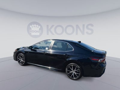 2024 Toyota Camry SE