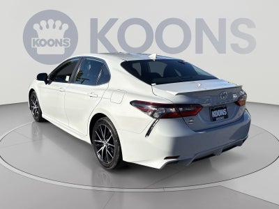 2024 Toyota Camry SE