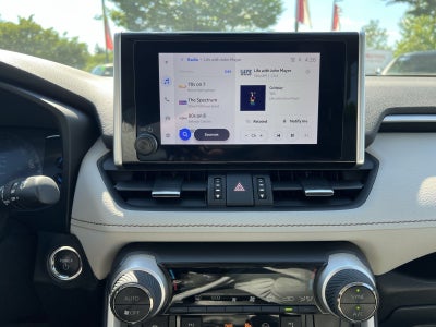 2023 Toyota RAV4 Hybrid XLE Premium