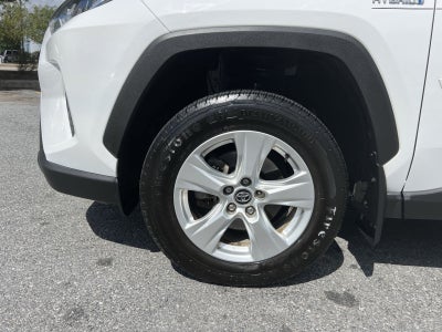 2021 Toyota RAV4 Hybrid XLE