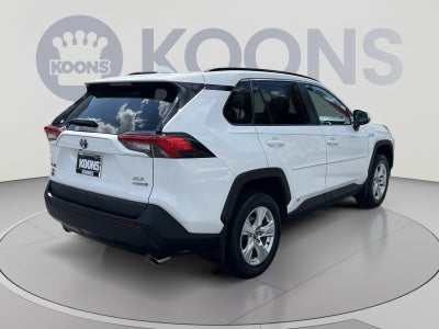 2021 Toyota RAV4 Hybrid XLE