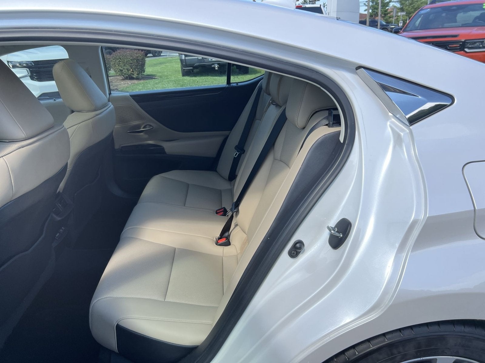 2021 Lexus ES 350