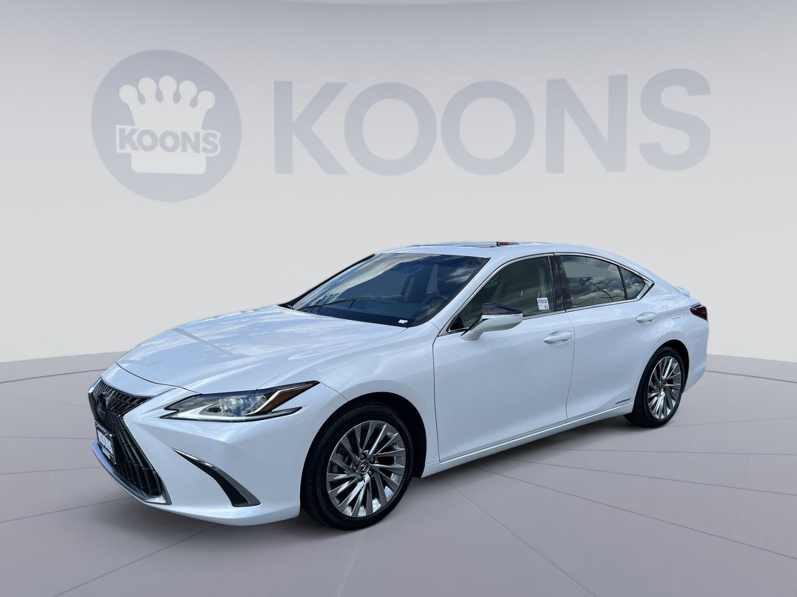 2022 Lexus ES 300h Luxury