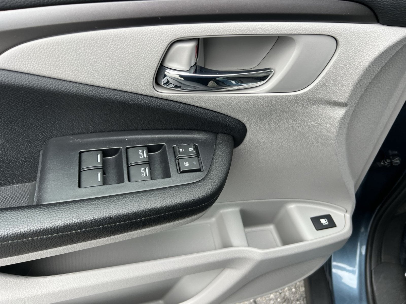2020 Honda Pilot EX