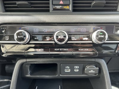2023 Honda Pilot Touring