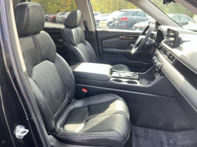 2023 Honda Pilot Touring