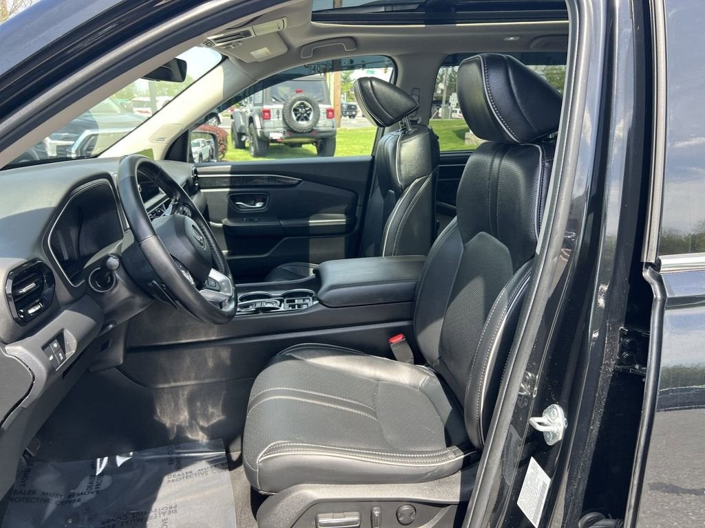 2025 Honda Pilot Elite