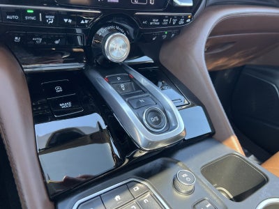 2023 Acura MDX Advance