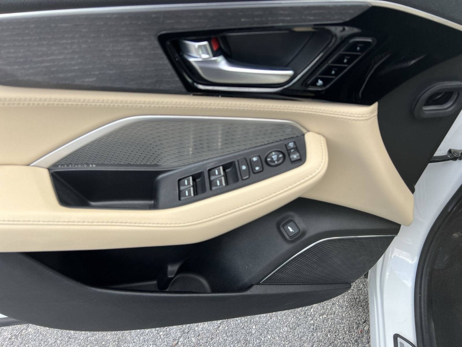 2022 Acura MDX Advance