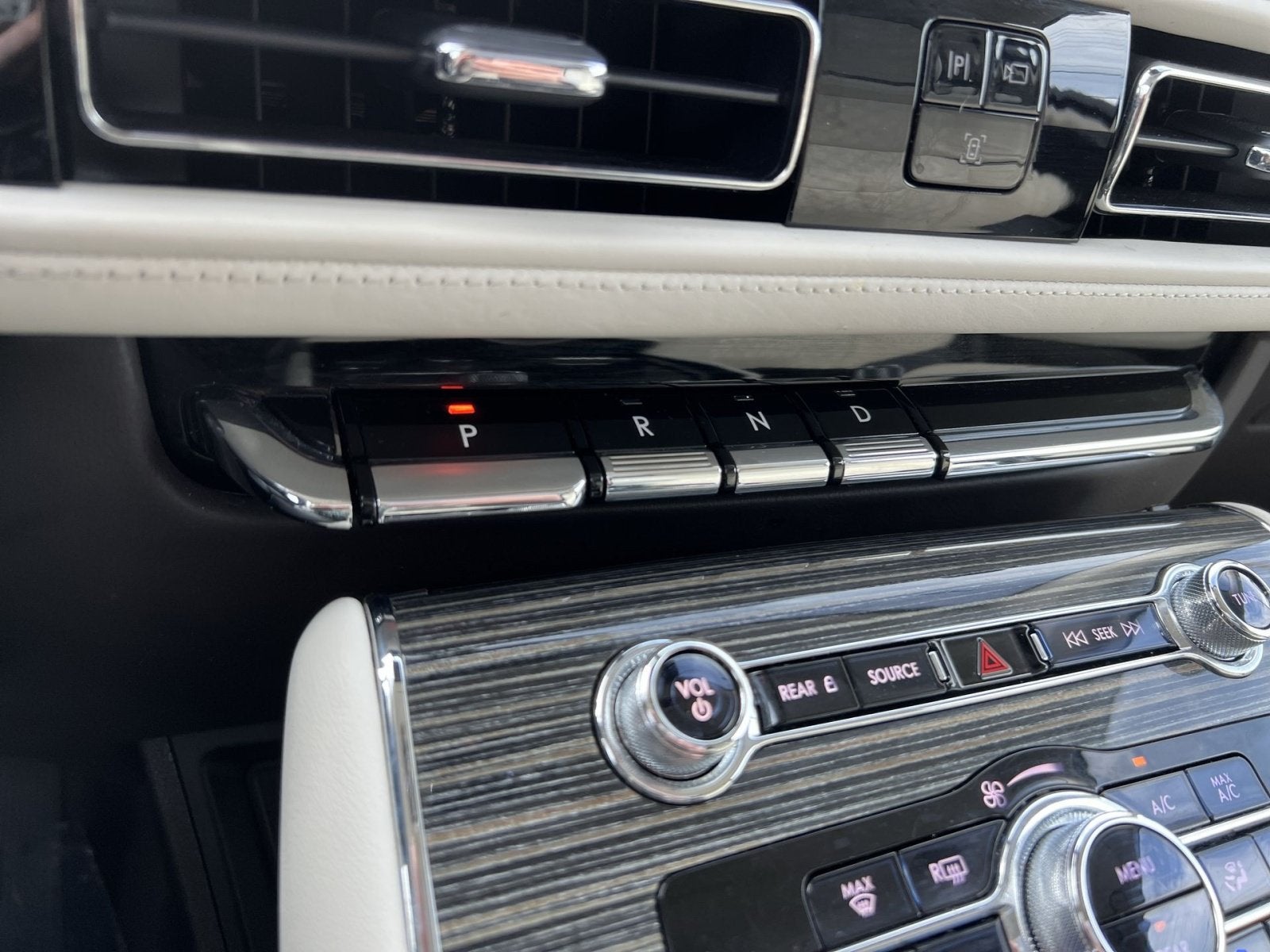 2024 Lincoln Aviator Black Label