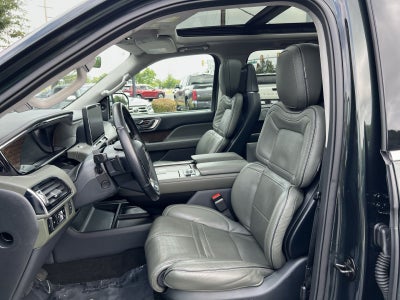 2024 Lincoln Navigator L Black Label