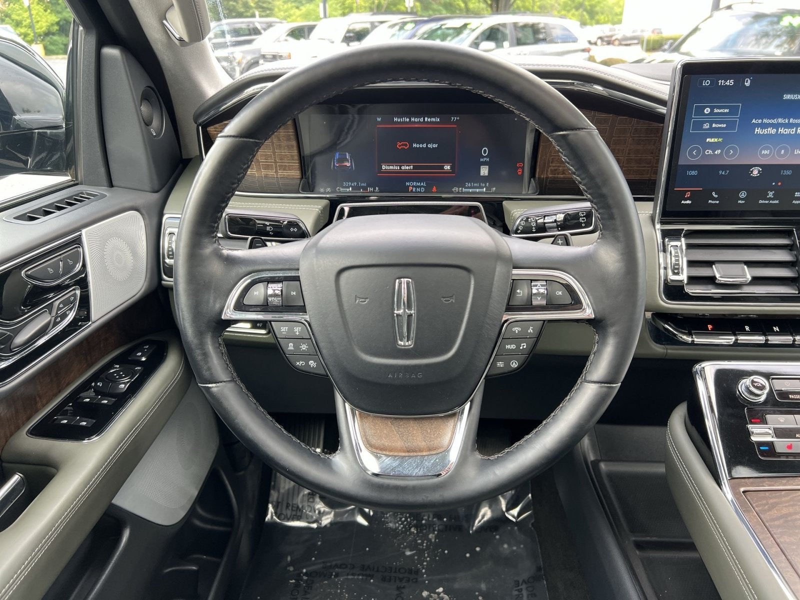 2024 Lincoln Navigator L Black Label