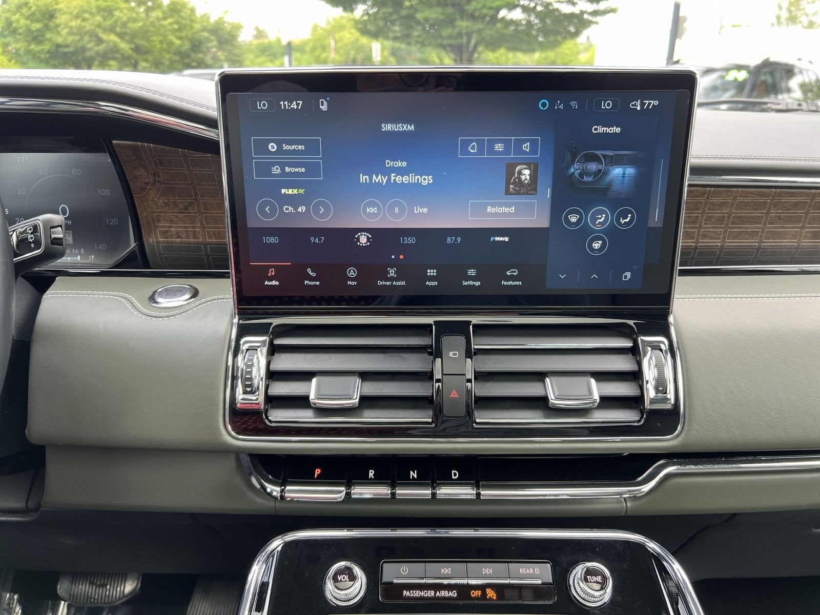 2024 Lincoln Navigator L Black Label
