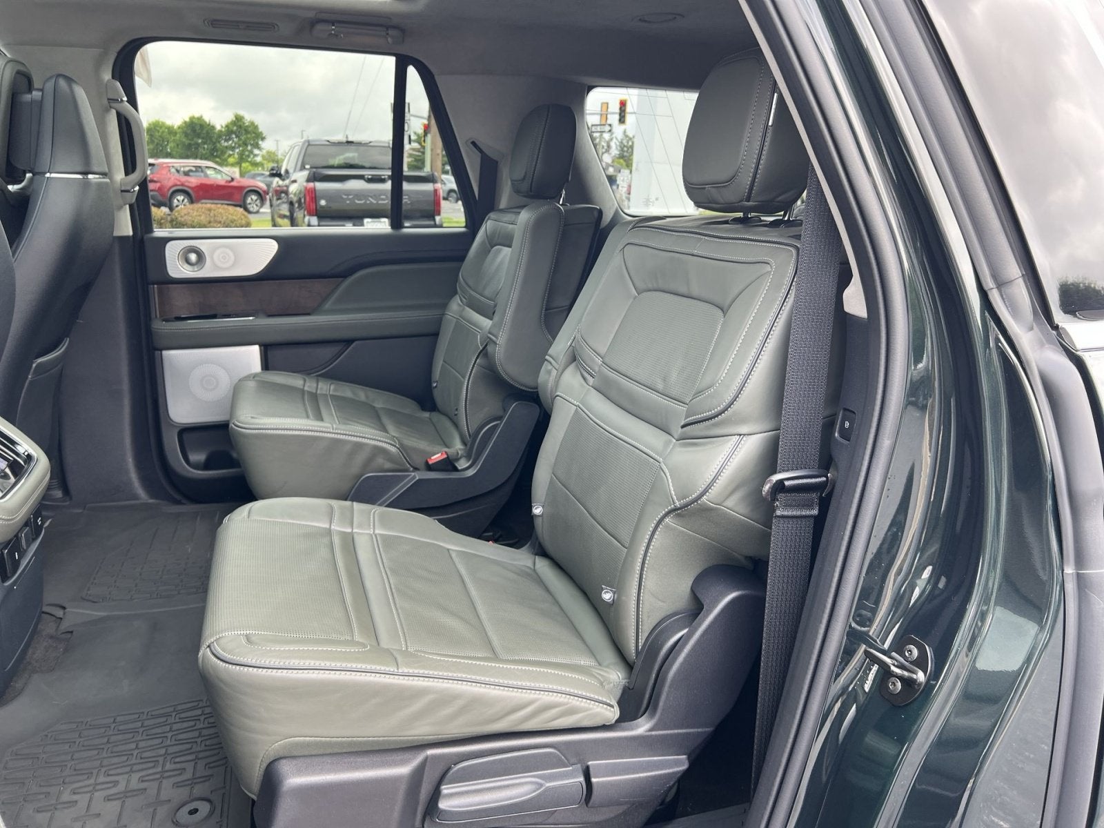 2024 Lincoln Navigator L Black Label