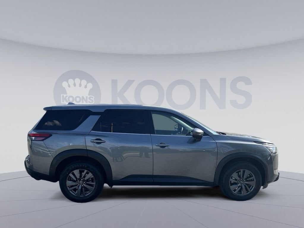 2022 Nissan Pathfinder S