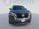 2022 Nissan Pathfinder S