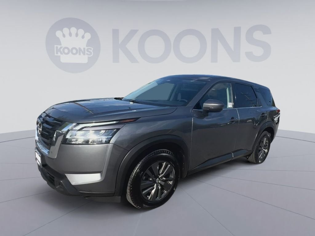 2022 Nissan Pathfinder S