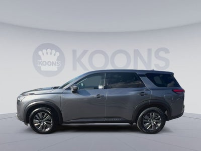 2022 Nissan Pathfinder S