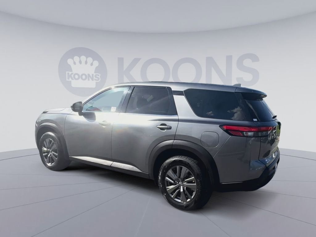 2022 Nissan Pathfinder S