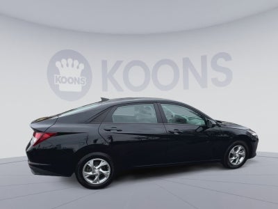 2023 Hyundai Elantra SE