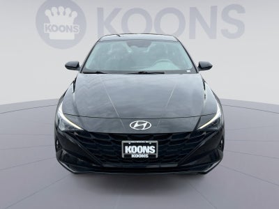 2023 Hyundai Elantra SE