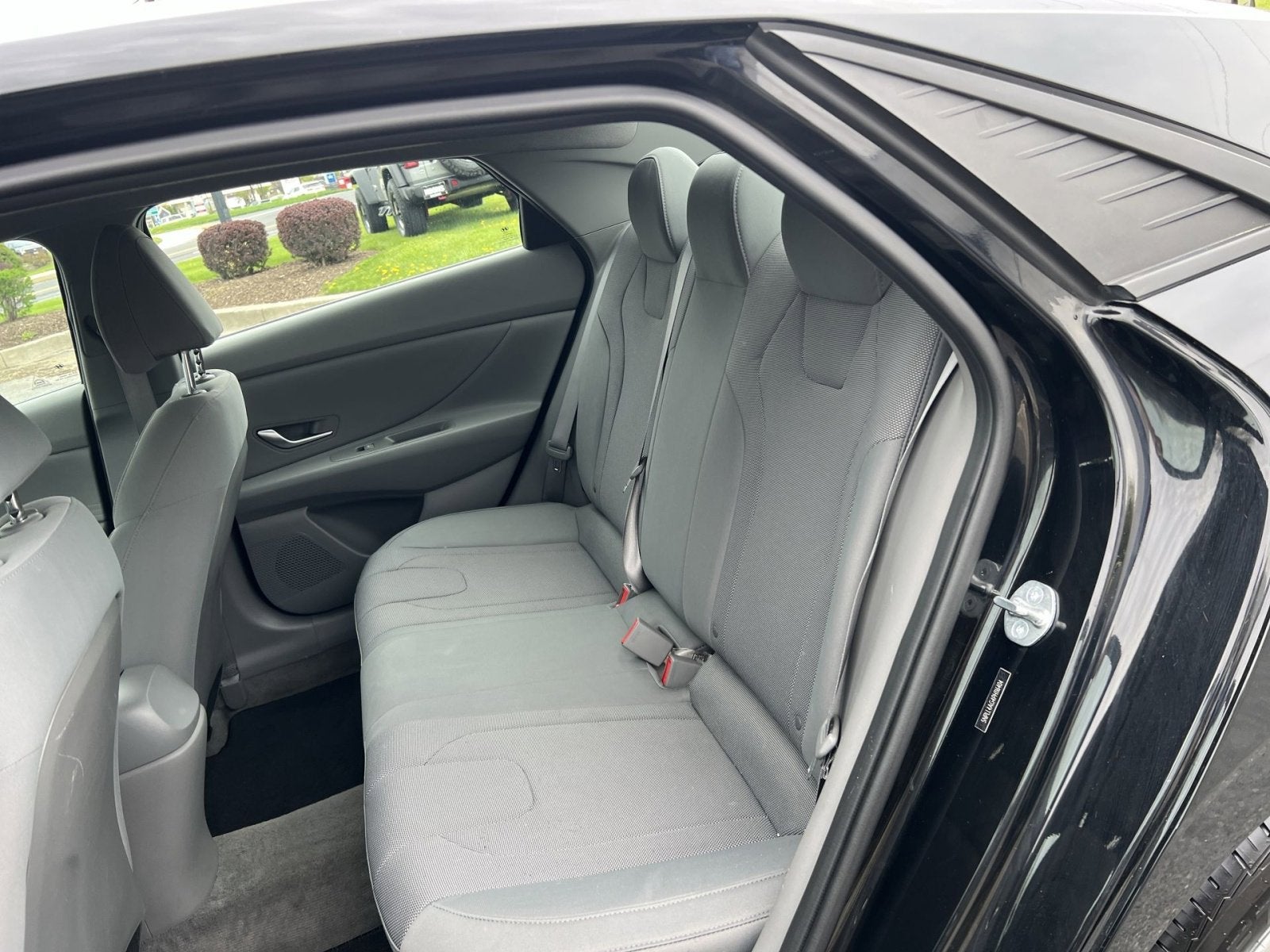 2023 Hyundai Elantra SE