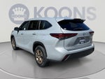2023 Toyota Highlander Hybrid Bronze Edition