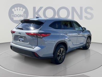 2023 Toyota Highlander Hybrid Bronze Edition