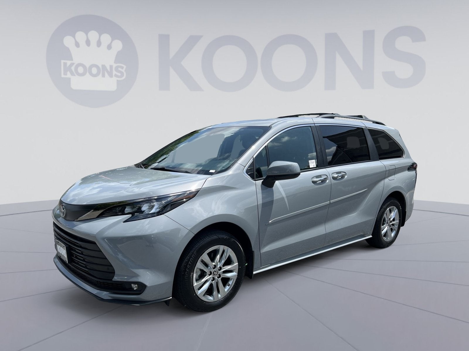 2022 Toyota Sienna Woodland Edition