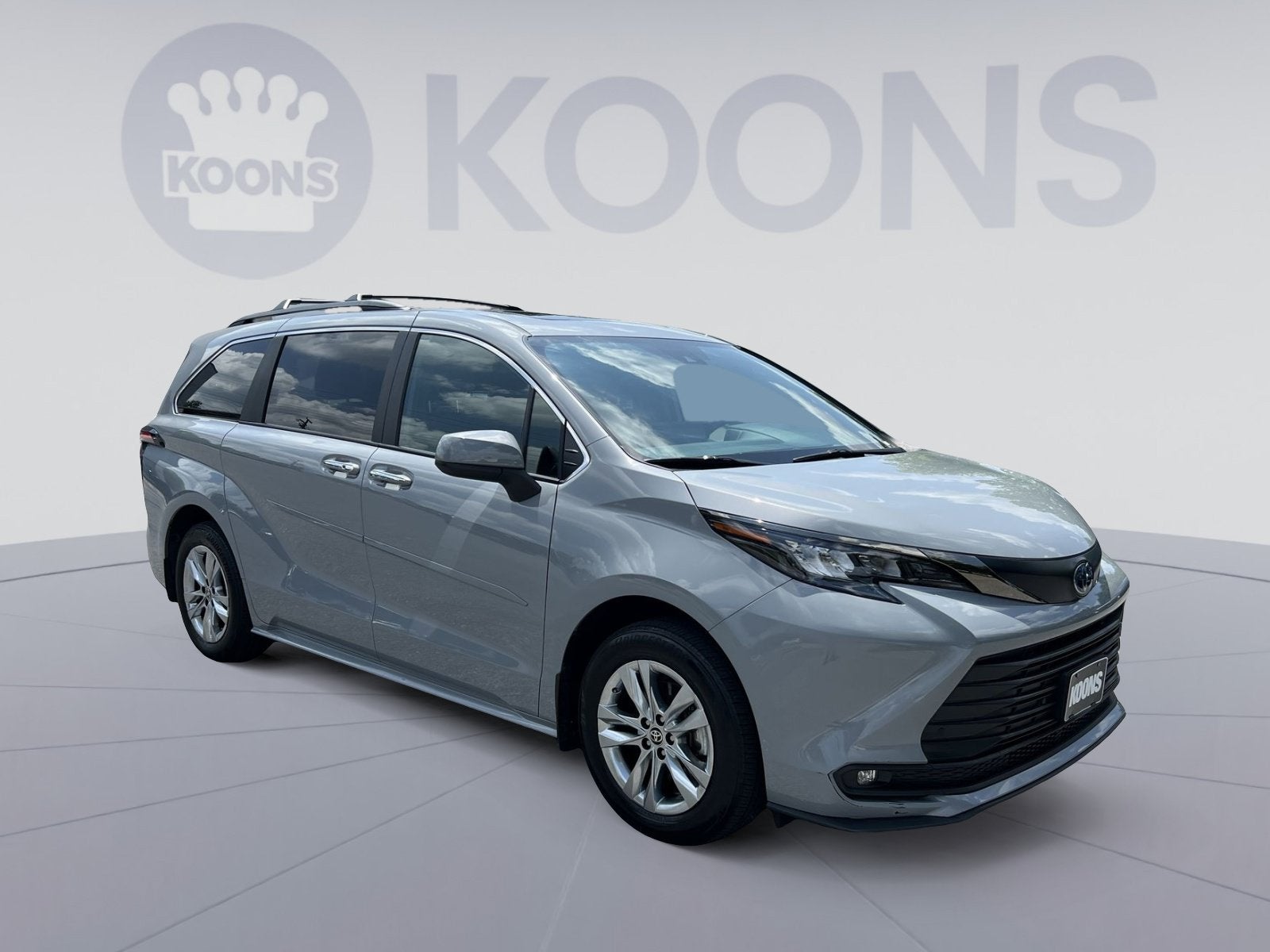 2022 Toyota Sienna Woodland Edition