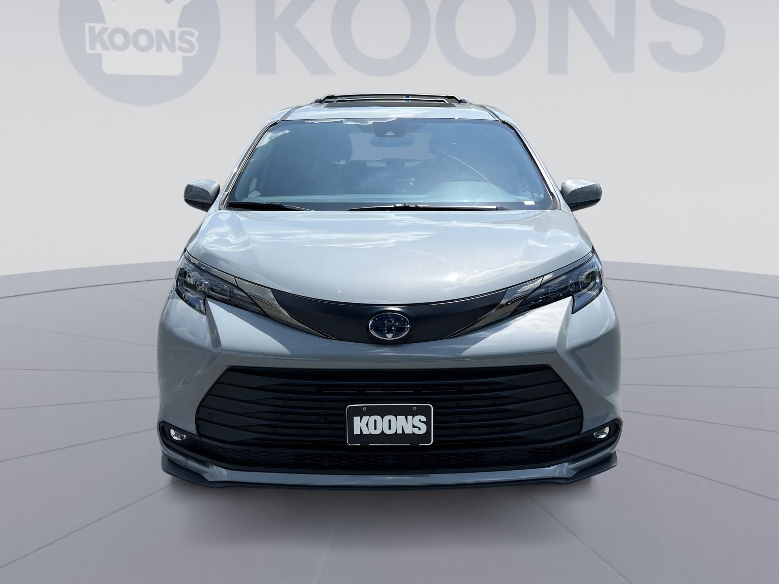 2022 Toyota Sienna Woodland Edition