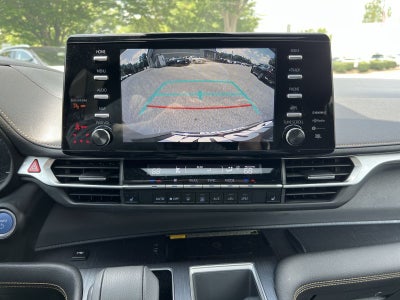 2022 Toyota Sienna Woodland Edition