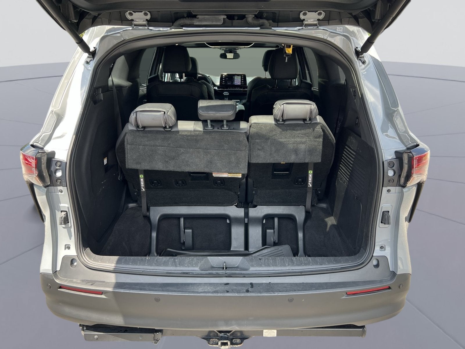 2022 Toyota Sienna Woodland Edition