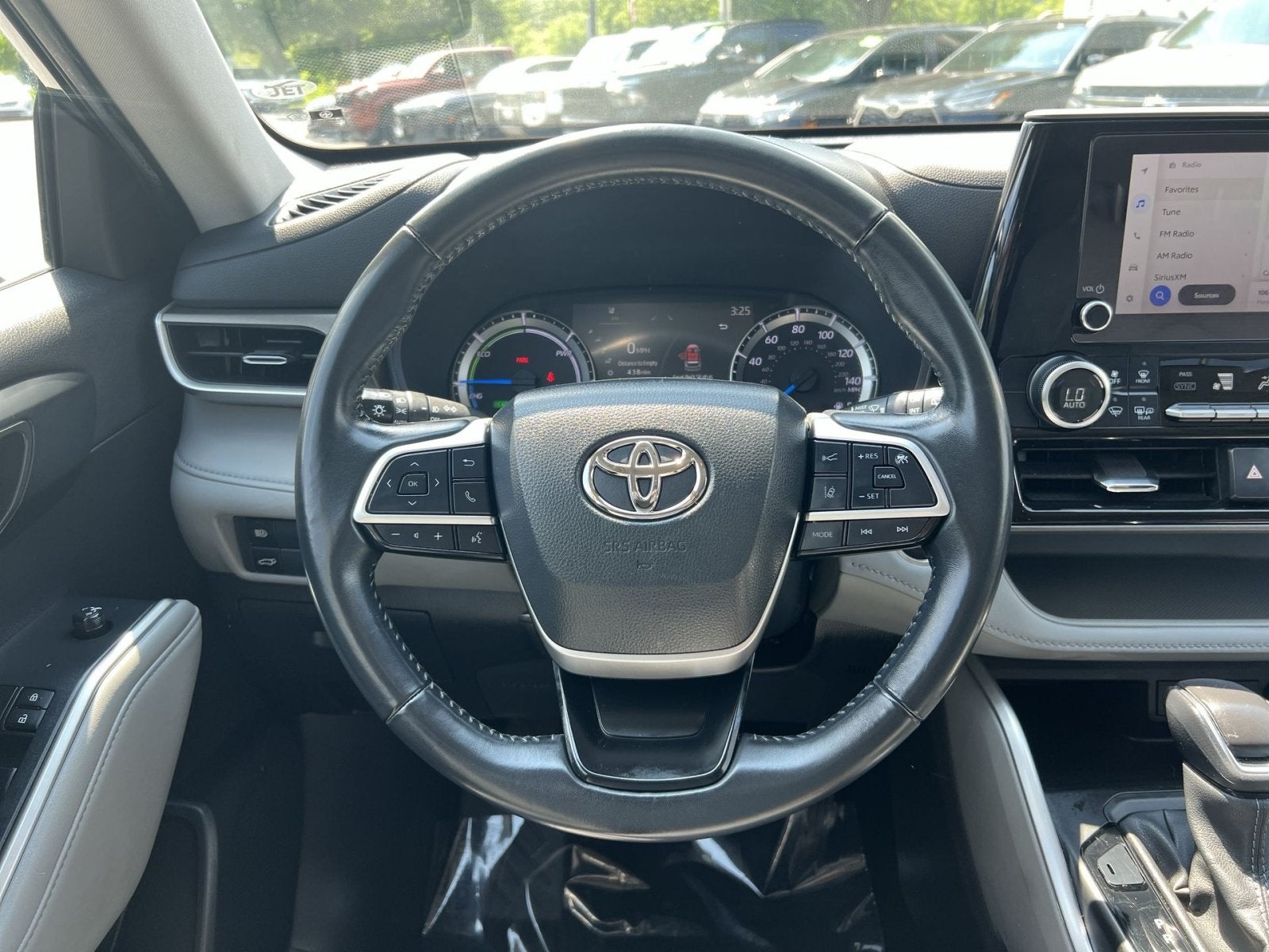2023 Toyota Highlander Hybrid LE
