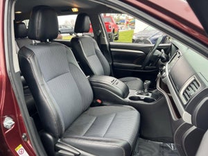 2016 Toyota Highlander LE Plus V6