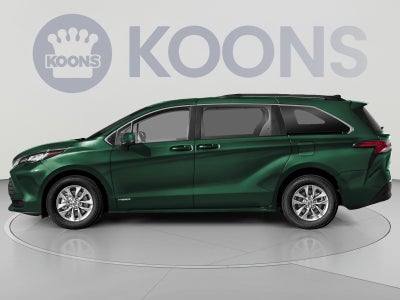 2022 Toyota Sienna LE