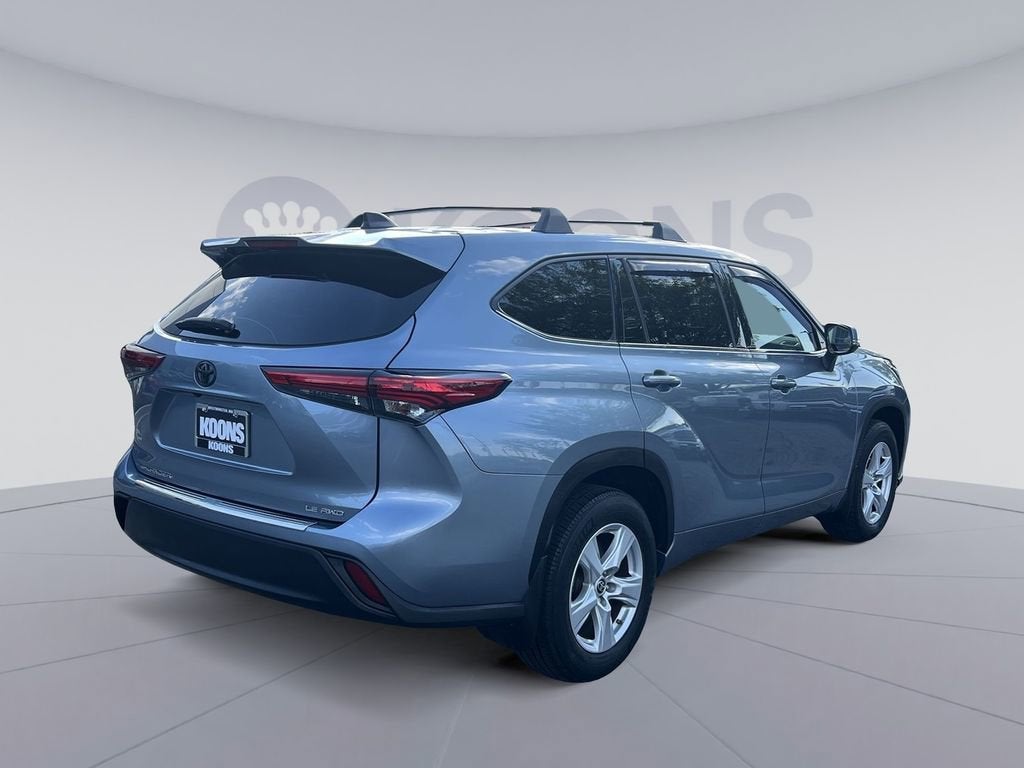 2022 Toyota Highlander LE