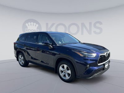 2022 Toyota Highlander LE