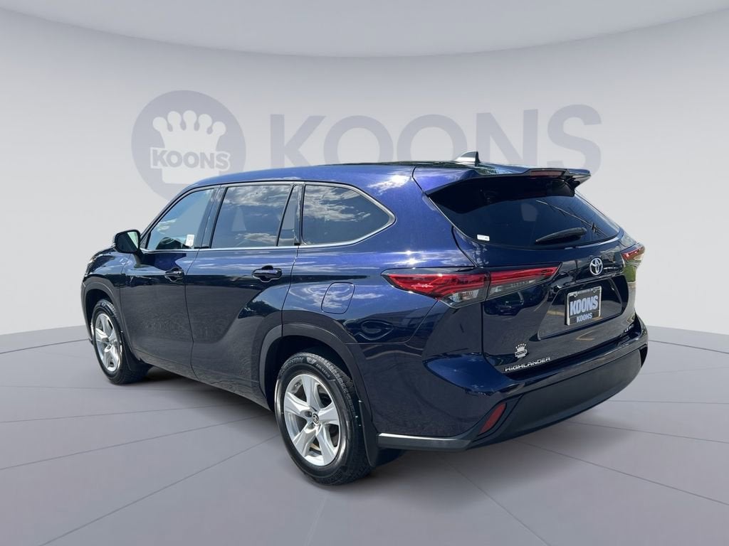 2022 Toyota Highlander LE
