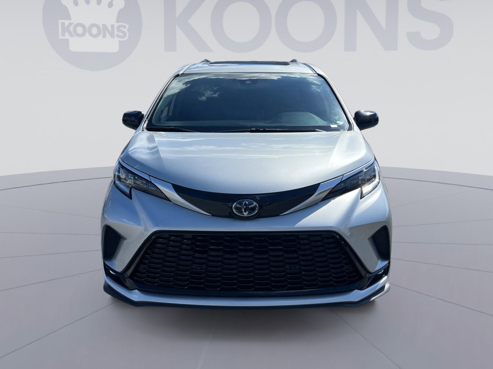 2023 Toyota Sienna XSE